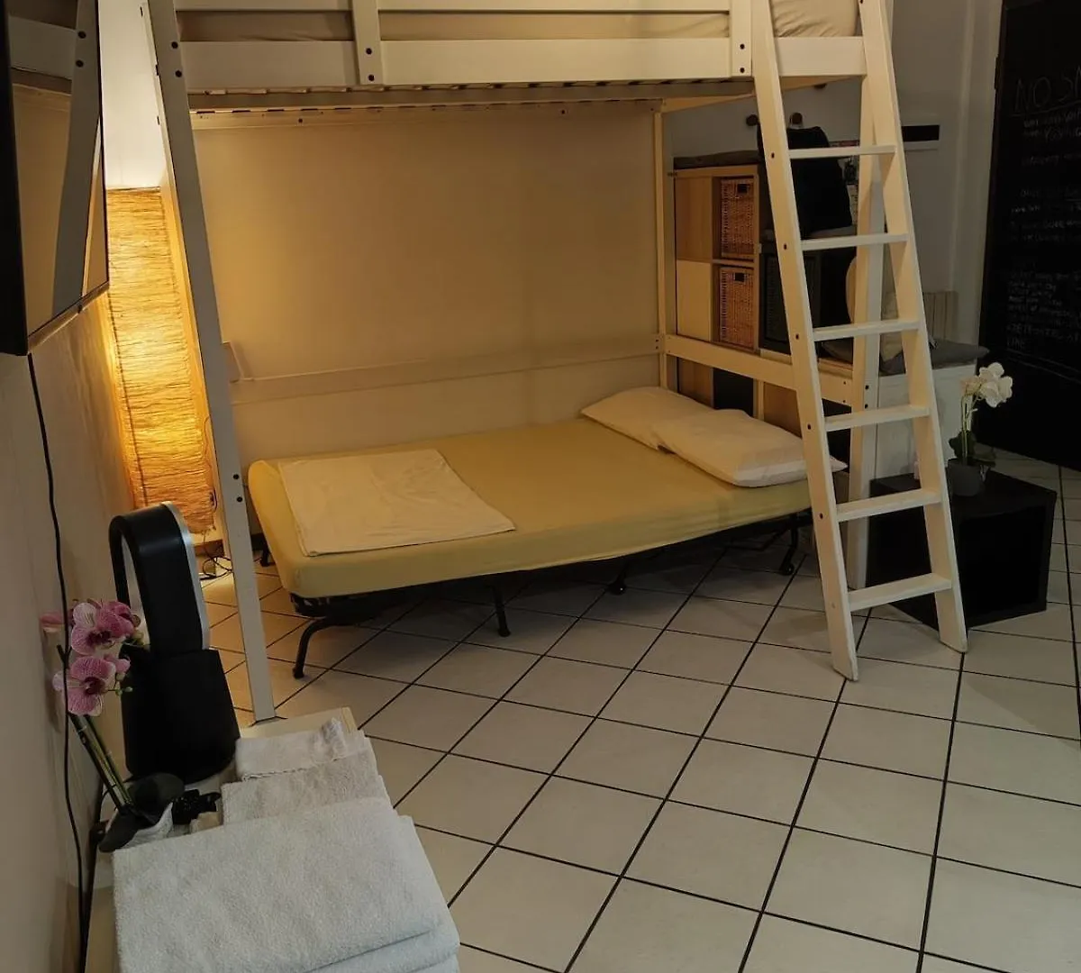 Bg Airport Apartment Milhouse 아자노 산 파올로