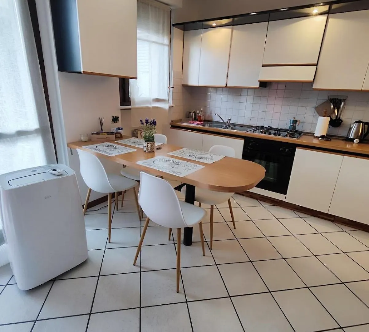 Bg Airport Apartment Milhouse 아자노 산 파올로 0*,